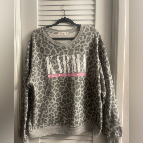 Wound Up “Karma Made Me Do It”Animal Print Sweatshirt Size XXL/19 Swiftie Swifty - Picture 7 of 8